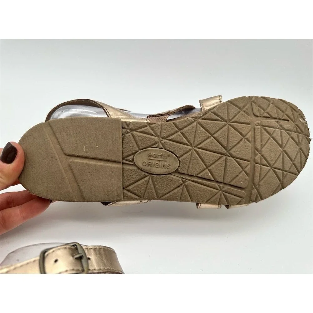 Earth Origins Leesa Women's Silver Ankle Strap Sandals Size 8‎ Casual